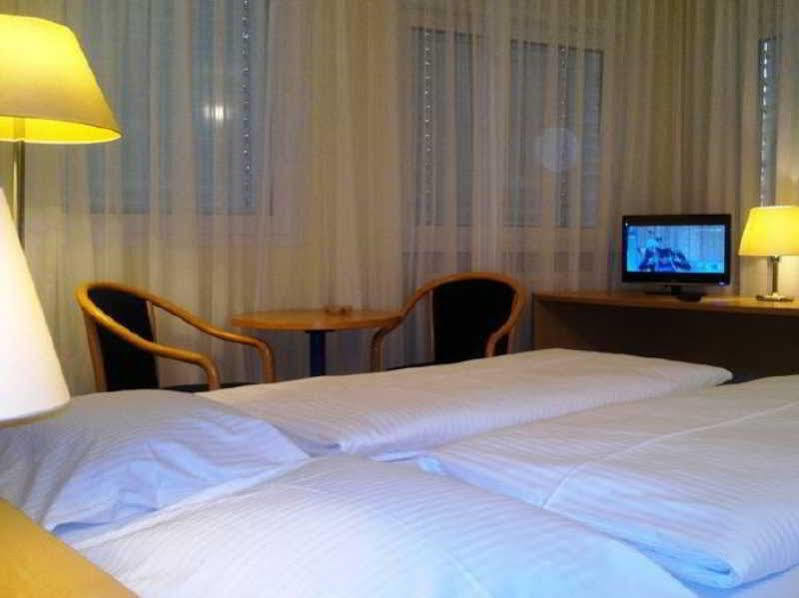 Central Hotel 빈넨 외부 사진